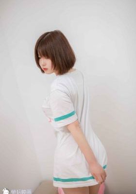 超奥特曼8兄弟_1080电影免费在线