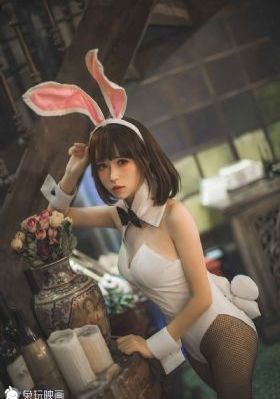 色婷婷香蕉在线一区二区_DVD电影免费在线