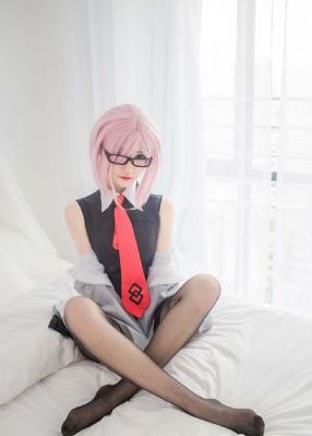 李彩谭a版_超清超清免费观看