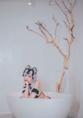 乱肥老妇_720神马影院手机在线